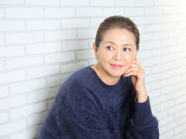 小泉今日子さん「恋や愛とは違う男女の関係になって」