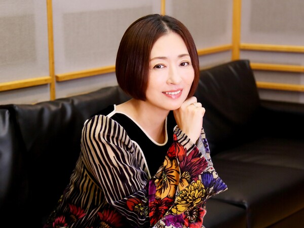 女優・松雪泰子50歳！朗読で演じる楽しさと私生活