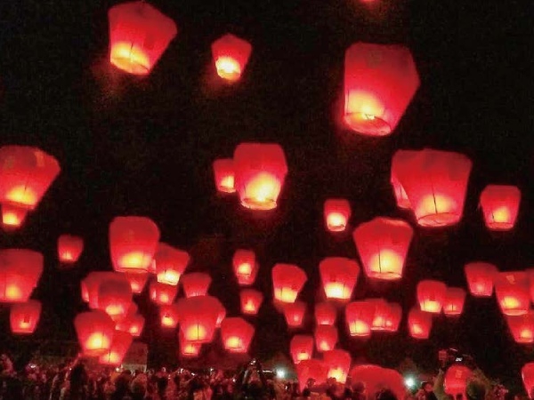 【旅行】らくらく2泊3日・台湾ランタン祭りと街歩き