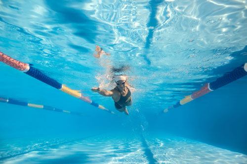 かっこよく泳ぎたい ３０分泳法クラス奮戦記 ハルメクハルトモ倶楽部