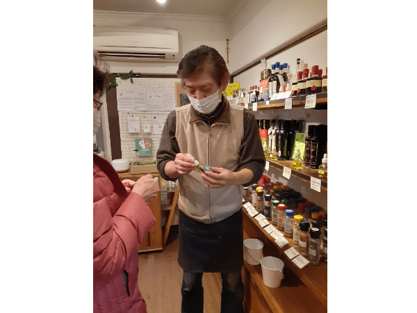 上野桜木あたり「おしおりーぶ」は酢とオイルの専門店