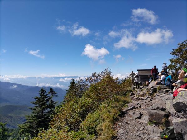 まだまだいけそうだったので、四阿山へ