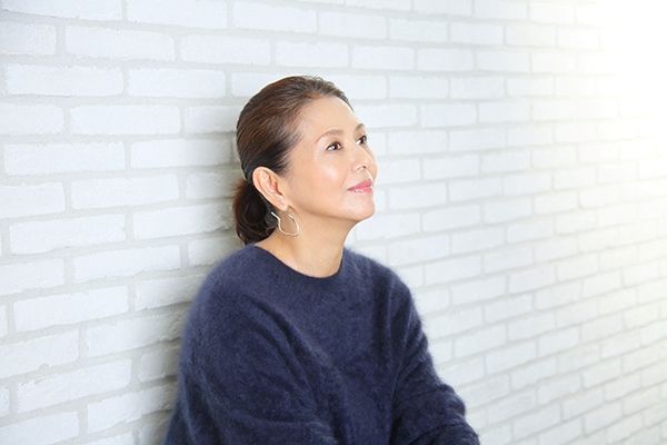 本木さんとは、つかず離れず40年。親戚みたいな間柄