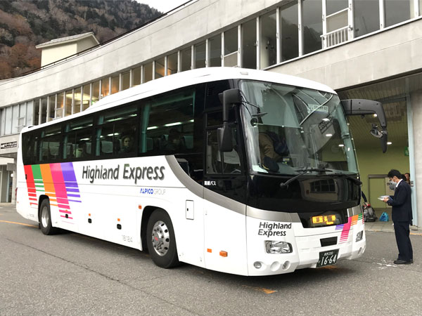 扇沢駅でアルペンルートは終了