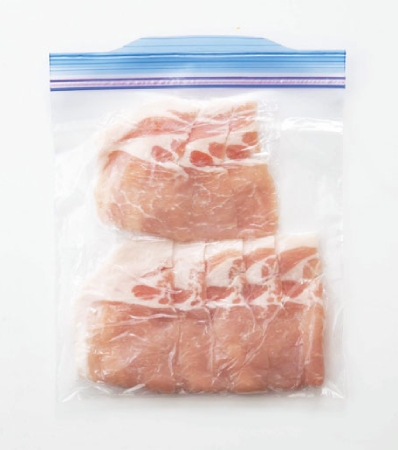 肉や魚はぴったりラップでおいしく冷凍保存