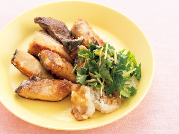 ミツバミックスの料理レシピ2：ブリ竜田揚げの薬味のせ