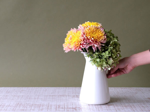 菊の飾り方2：ブーケのようにして花の形を楽しむ