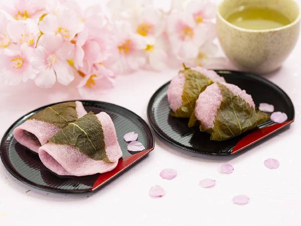 桜餅の葉っぱに使われているのは何桜？食べていいの？
