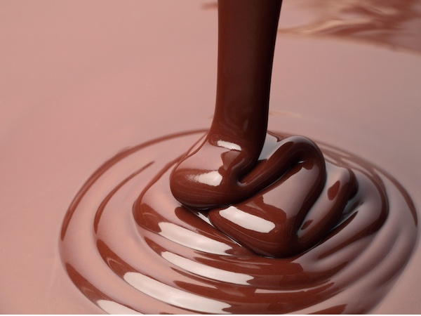 チョコレートは飲み物だった？固形化したのはいつ？