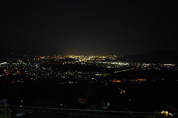 姥捨駅から広がる善光寺平の夜景