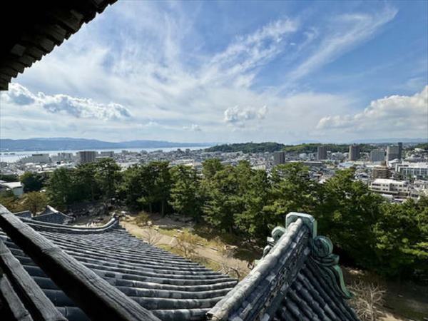 天守最上階（5階）から眺める松江の城下と宍道湖