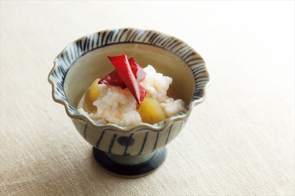 横山タカ子さんのレシピ：リンゴの甘糀がけ