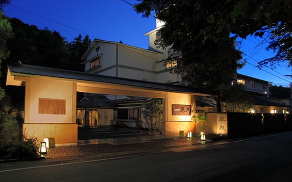 京都の隠れ家で夫婦旅「京YUNOHANA RESORT 翆泉」